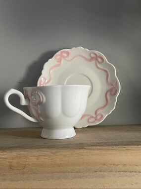 Crofton Aldi White Ceramic Teacup and Saucer with Pink Ribbon Bow Trim